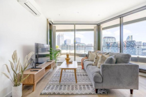 Prestigious 2BR West Side Place apt Free Parking#WSP09